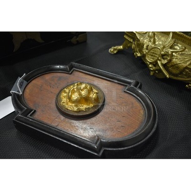 COOL! Brown and Black Wall Decor With Gold Colored Lion Head! 7x2x11 - Image 4 of 4