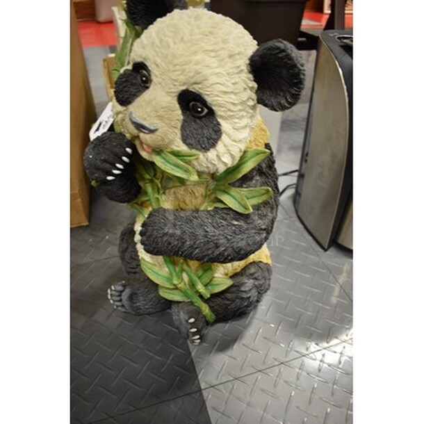 Design Toscano Hand Painted Tian Shan The Asian Panda Sculpture. 11x9x20 - Image 2 of 6