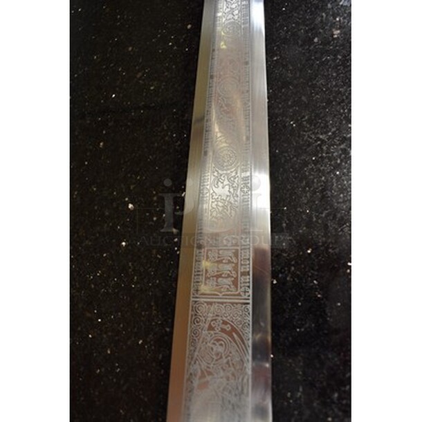COOL! Sword of Richard the Lionheart With Stainless Steel Blade And Etchings! 40x1x7 - Image 4 of 10