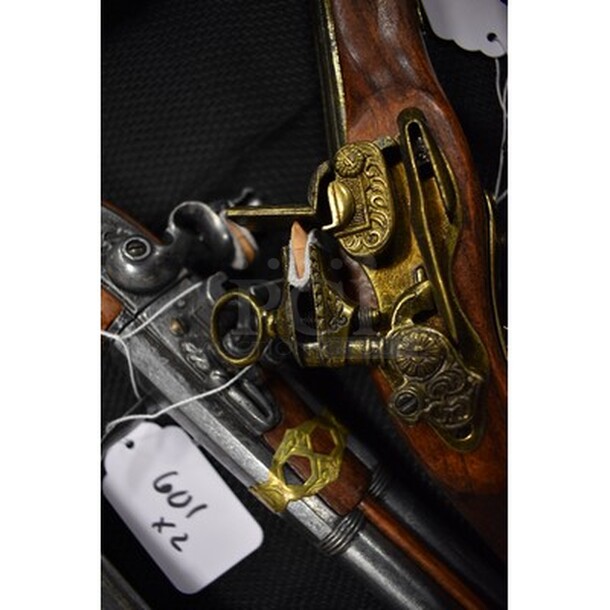 2 AWESOME Antique Gun Replicas! 2x Your Bid! - Image 3 of 7