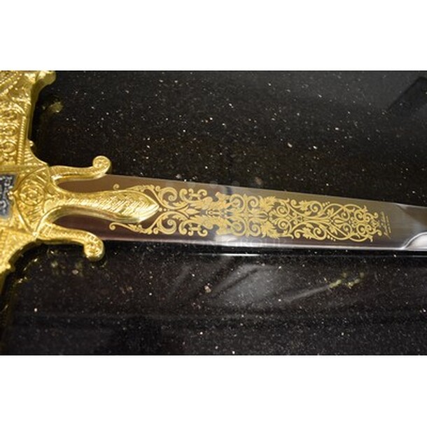 BEAUTIFUL! King Solomon Sword Gold by Marto Model 586. Judaic Symbols: Star of David , Lions of Judea and the Ark of the Covenant. Stainless Steel Blade with Judaic Etchings, 24K Gold Medallions. Ancient Judaic Sword. 47x1x10 - Image 2 of 11