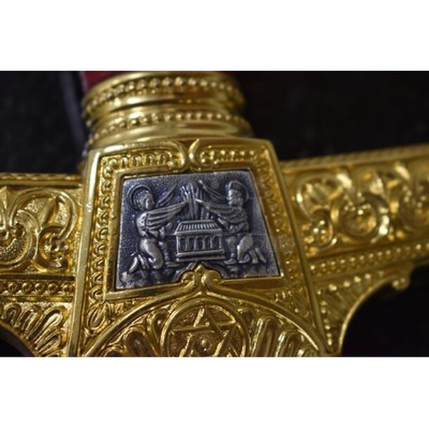 BEAUTIFUL! King Solomon Sword Gold by Marto Model 586. Judaic Symbols: Star of David , Lions of Judea and the Ark of the Covenant. Stainless Steel Blade with Judaic Etchings, 24K Gold Medallions. Ancient Judaic Sword. 47x1x10 - Image 9 of 11