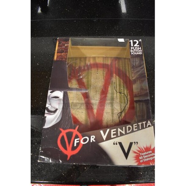 V For Vendetta Action Figure With Original Box! 8x1x12. Tested and Working! - Image 4 of 9