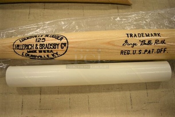 AWESOME! Louisville Slugger Bat Made To Babe's Ruth Own Specifications With Signature! Comes With Certificate Of Authenticity! R1935 - Image 1 of 6