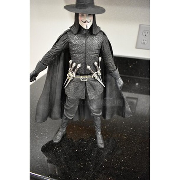 V For Vendetta Action Figure With Original Box! 8x1x12. Tested and Working! - Image 6 of 9