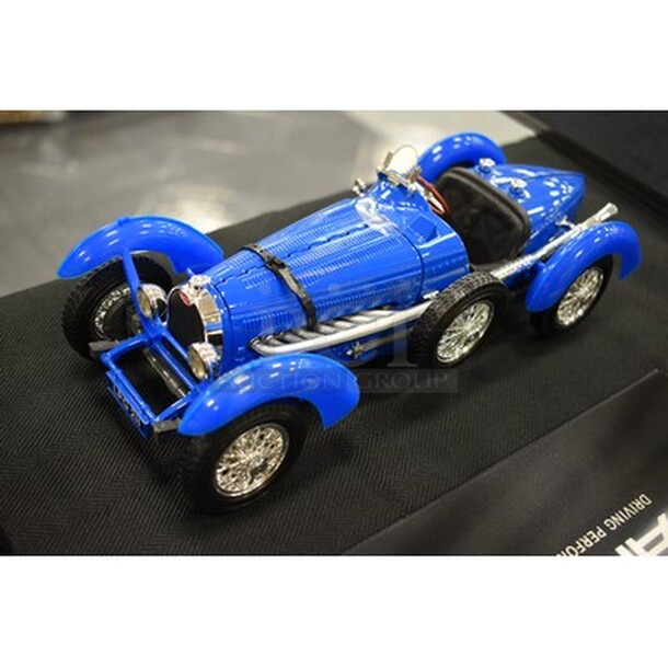 SWEET! Burago Bugatti Type 59 Blue Diecast Model Collectible Car! 9x5x3 - Image 4 of 5