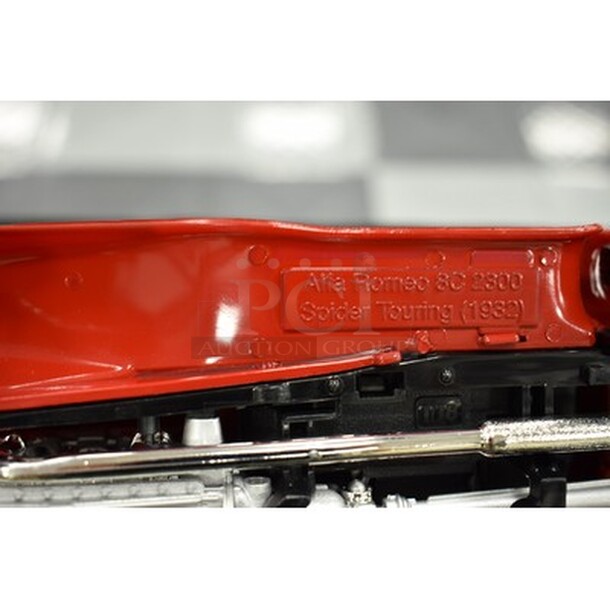 Burago 1932 ALFA ROMEO 8C 2300 SPIDER TOURING Collectible! 9x5x3 - Image 6 of 7