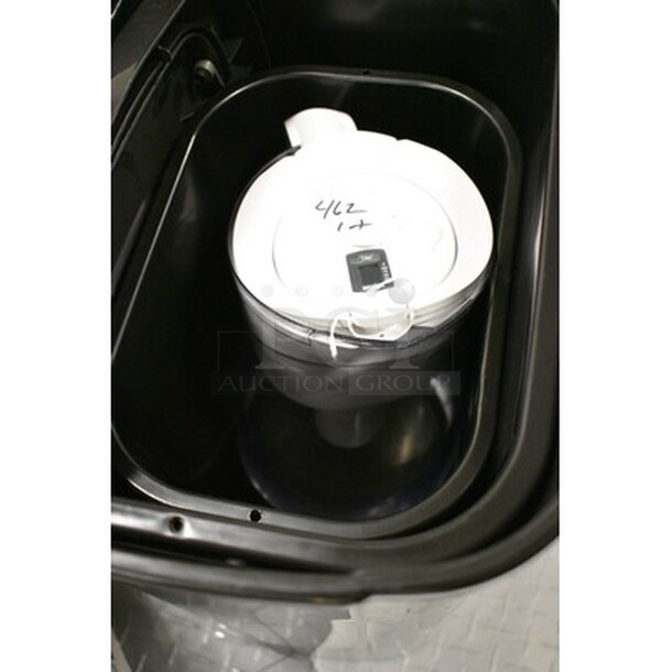 Trash Cans and Coffee Pot. ALL IN ONE MONEY! - Image 3 of 3