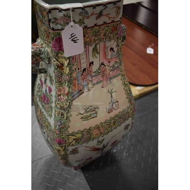 BEAUTIFUL! Decorative Vase. 12x12x24 - Image 4 of 5
