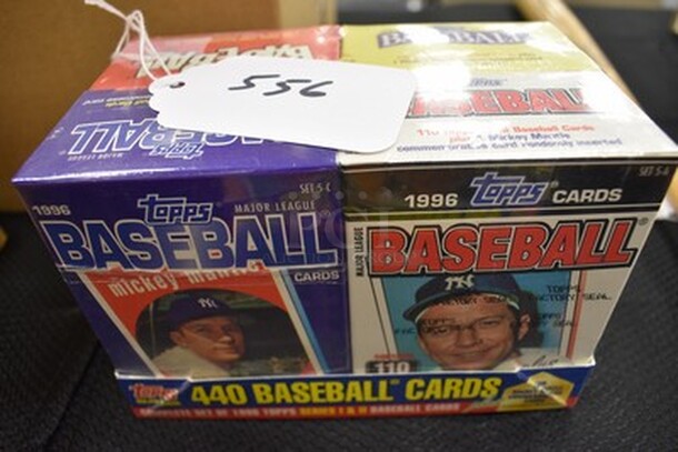 NEW IN BOX! Topps 1996 Baseball Trading Cards