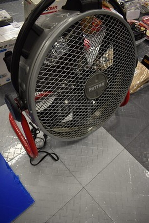 The Holmes Group Patton Industrial Tilt Fan. Model PAB06. 120 Volts, 60Hz. 24x12x24. Tested and Working! - Image 3 of 7