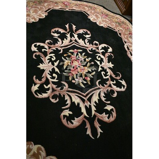 BEAUTIFUL! Decorative Rug! 11'x8' - Image 3 of 4