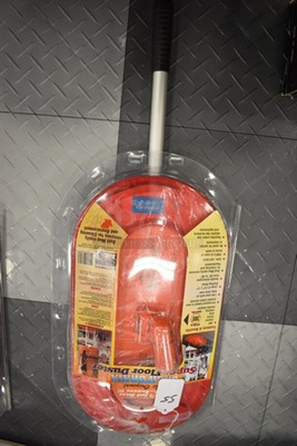 NEVER OPENED! California Super Floor Duster with 9.5x17 Dusting Head.