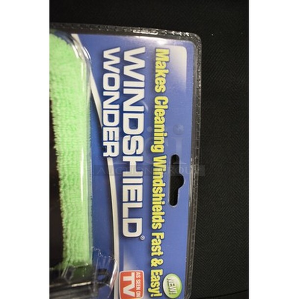 2 Never Used Hand Held Windshield Wonders! 2x Your Bid! - Image 3 of 3