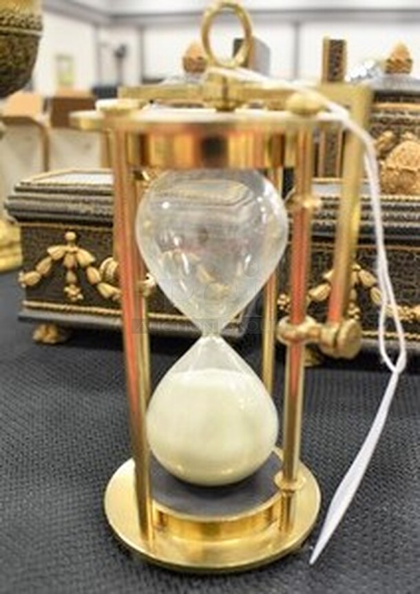 Brass Colored Hourglass! - Image 1 of 3