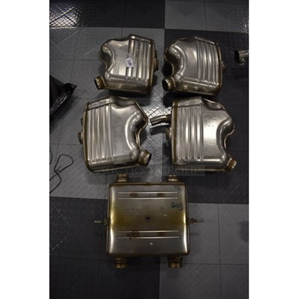 5 AMG GL OEM Mercedes Benz Exhaust Take Offs! 5x Your Bid!