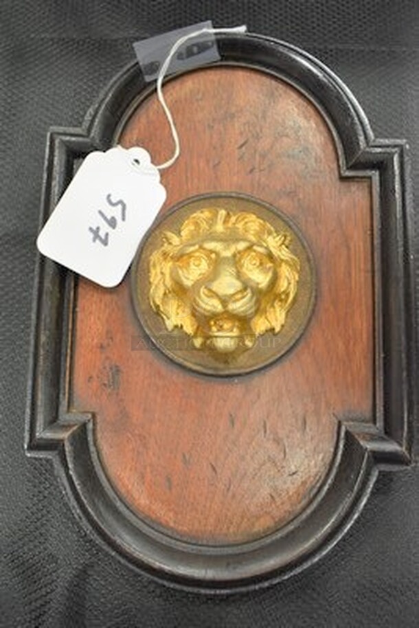 COOL! Brown and Black Wall Decor With Gold Colored Lion Head! 7x2x11