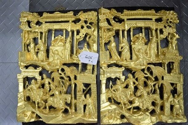2 AWESOME! Gold and Black Colored Wall Decor! 12x2x17. 2x Your Bid! - Image 1 of 4
