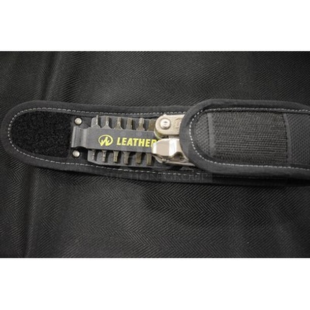 ALL IN ONE MONEY! Lot OF Leatherman Wave Pocket Clips! - Image 4 of 5