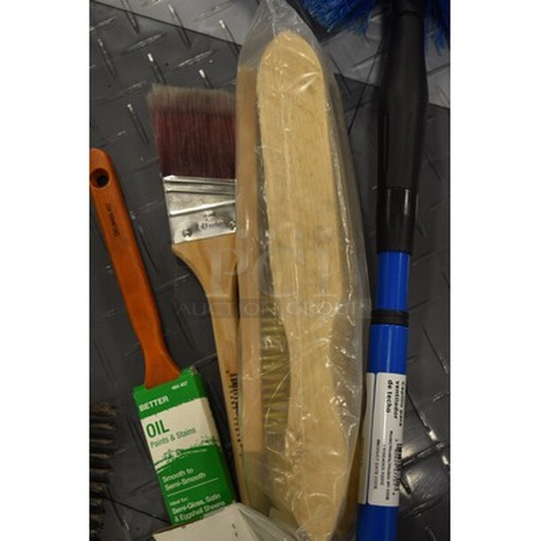 ALL IN ONE MONEY! Includes Brushes, Heavy Duty Switches, and Duster - Image 3 of 5