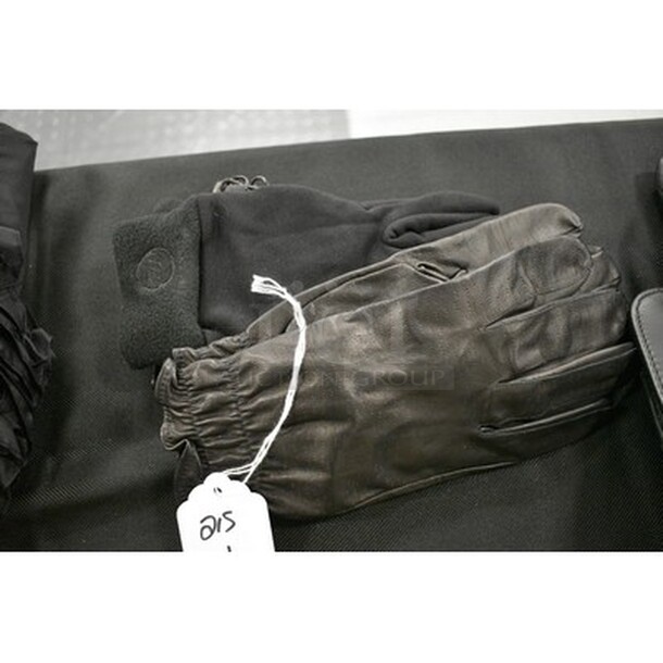 ALL IN ONE MONEY! Lot Of Driving Gloves! - Image 1 of 2
