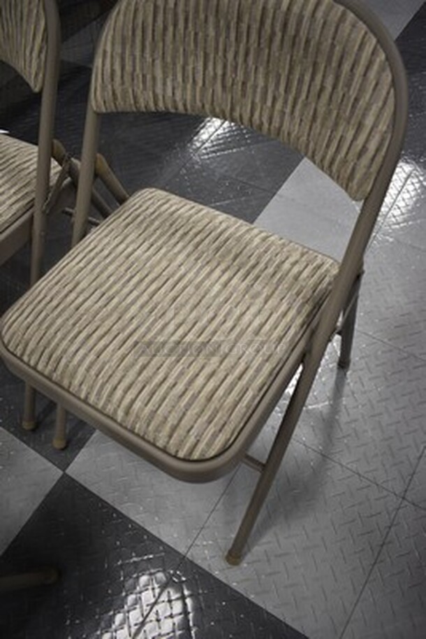 3 Sudden Comfort Folding Chairs. 3x Your Bid! - Image 3 of 4