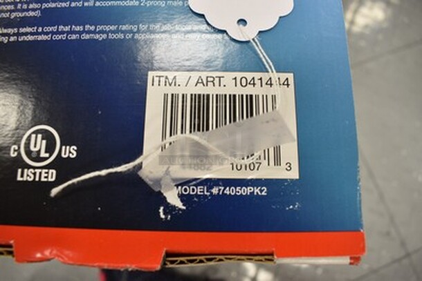 NEW IN BOX! 2-Pack U.S. Wire & Cable 50ft Outdoor Lighted Extension Cords. - Image 4 of 4