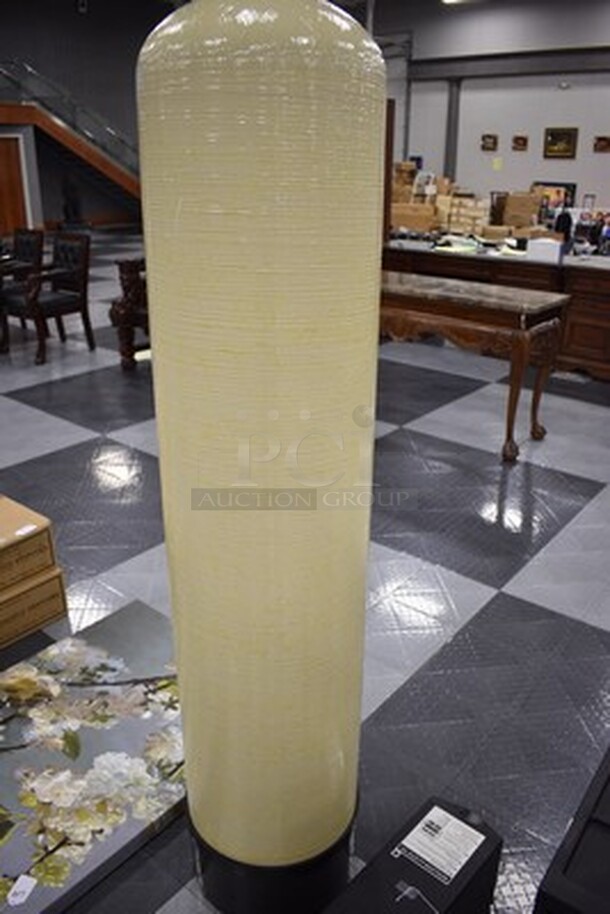 BRAND NEW! GE Fiberglass Wound Tank With Polyethylene Inner Liner Water Softener Vessel! - Image 4 of 4