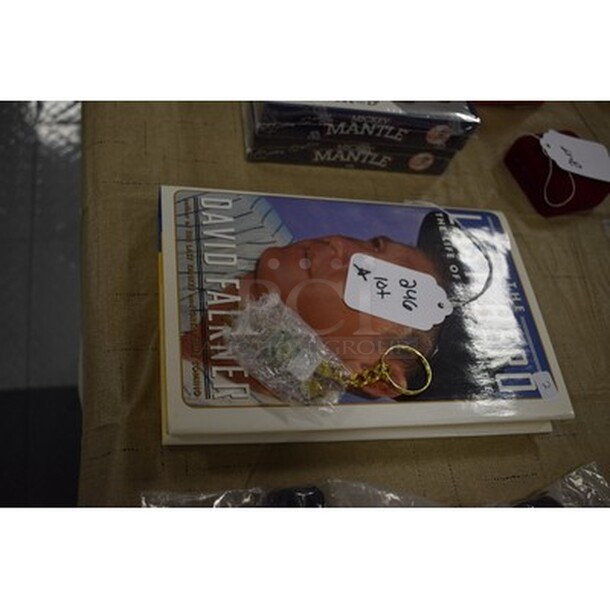 The Last Hero The Life of Mickey Mantle Book and Key Chain! All In One Money! - Image 3 of 6