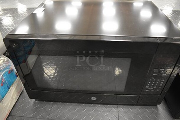 AWESOME! General Electric PEB7226DF1BB Model Microwave. 120/60, 1800W. 24x17x15. - Image 1 of 7