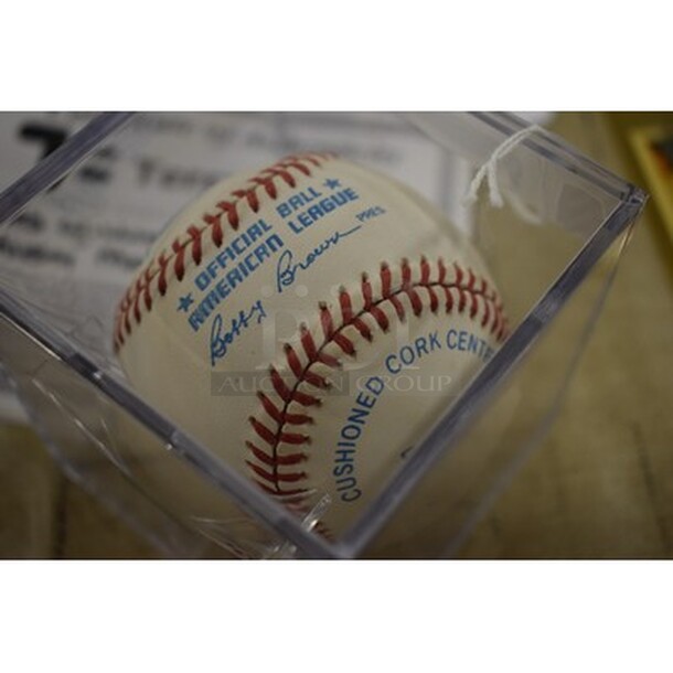 AWESOME! Baseball Autographed By Ted Williams And Mickey Mantle With Extra Baseball Display Case. Comes With COA! - Image 5 of 6