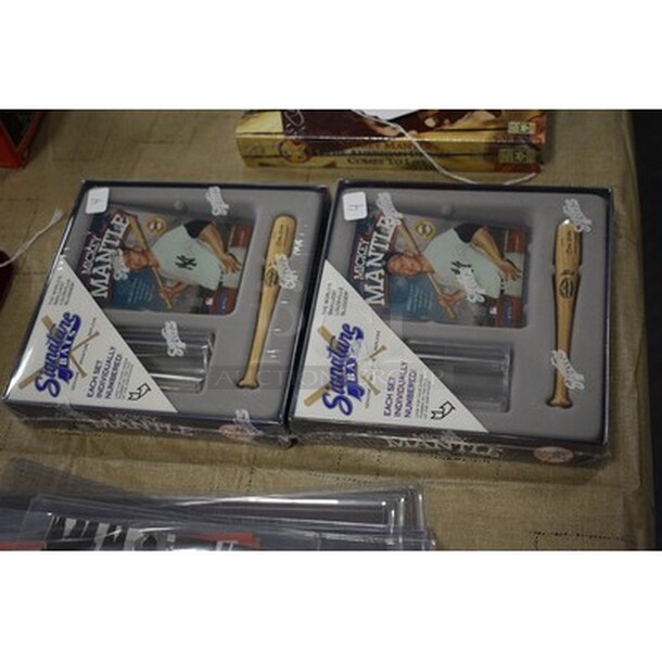 2 Mickey Mantle Card and World's Smallest Louisville Slugger Set. 2x Your Bid! - Image 2 of 4