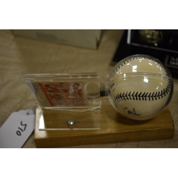 Mickey Mantle Baseball And Trading Card In Display Case! - Image 4 of 5