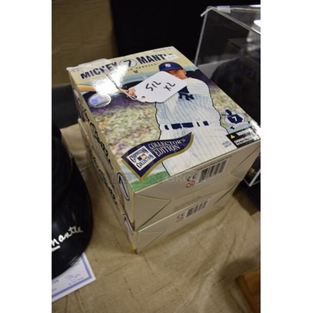 2 BRAND NEW IN BOX! Cooperstown Collection Collector's Edition Mickey Mantle Figurines! 2x Your Bid! - Image 3 of 6