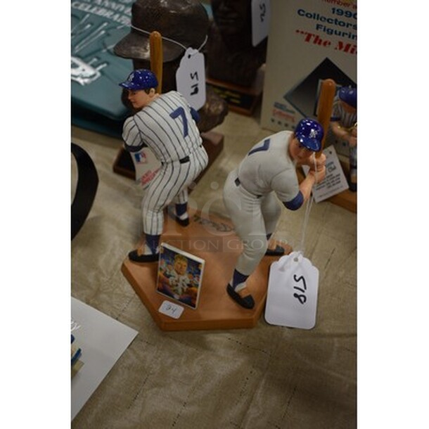 1990 Sports Impressions Special Commemorative "The Greatest Switch Hitter" Mickey Mantle Figurine With Signature! 1854/2401 - Image 2 of 8
