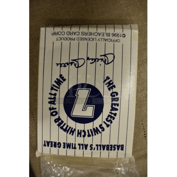 Mickey Mantle 23kt Genuine Gold Sculpted Trading Card! Comes With Certificate of Authenticity!  - Image 1 of 3