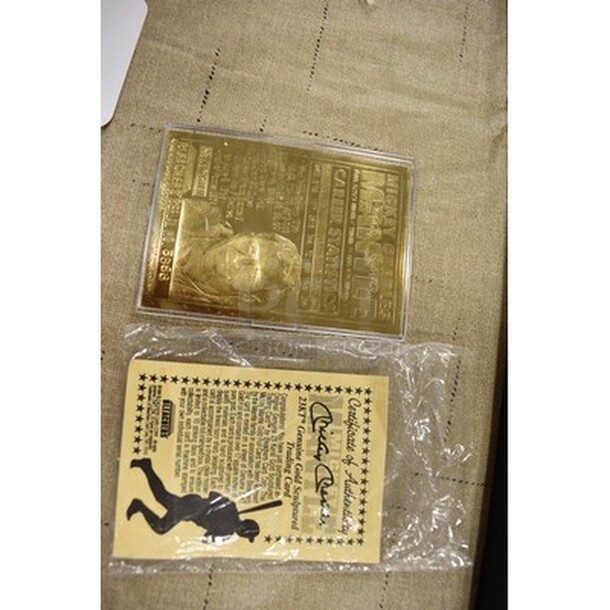 Mickey Mantle 23kt Genuine Gold Sculpted Trading Card! Comes With Certificate of Authenticity!  - Image 2 of 3