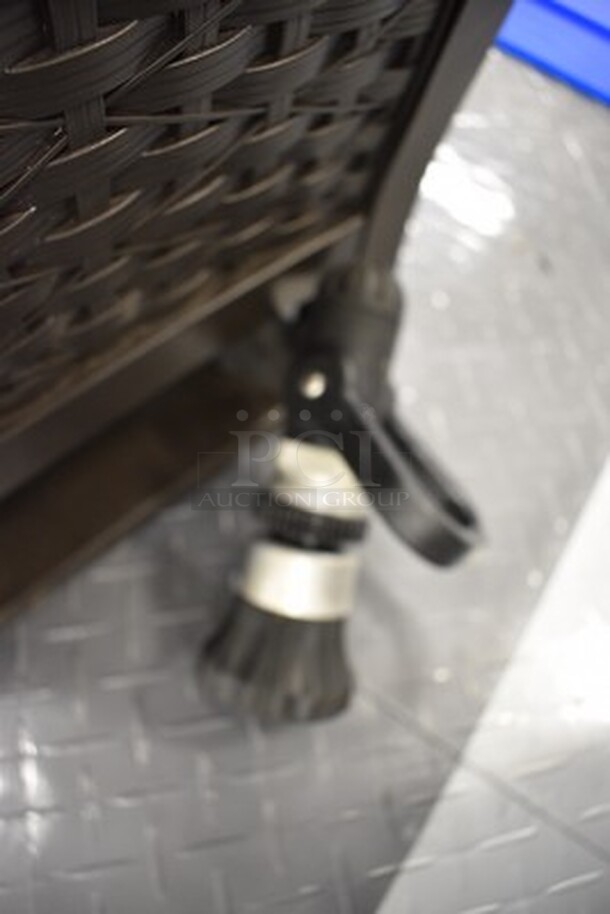 Brown Hideaway Hose Reel. Comes With Hose and Spray Nozzle. 21x12x21 - Image 3 of 5