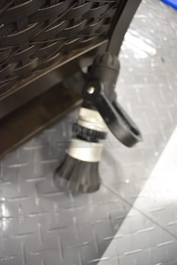 Brown Hideaway Hose Reel. Comes With Hose and Spray Nozzle. 21x12x21 - Image 4 of 5