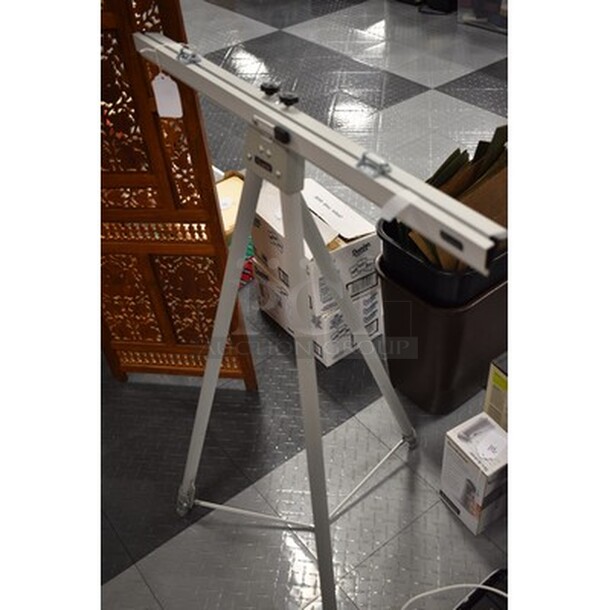 Quartet Projector Screen - Image 2 of 4