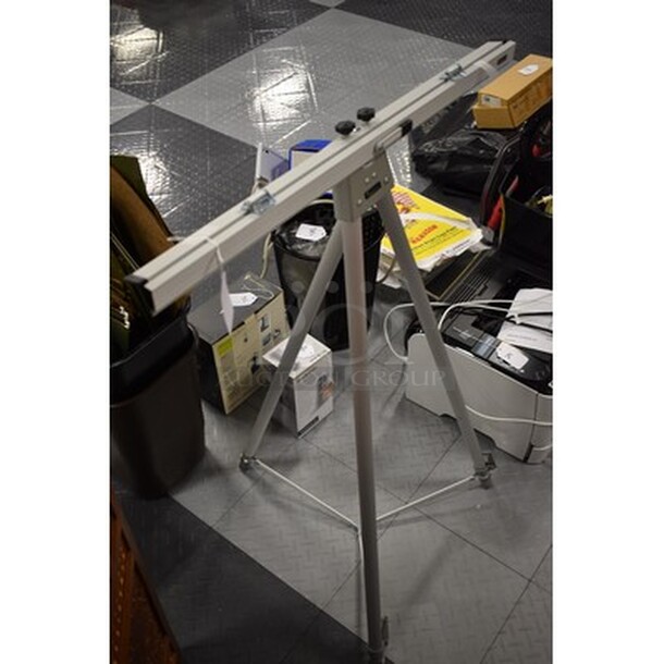 Quartet Projector Screen - Image 4 of 4