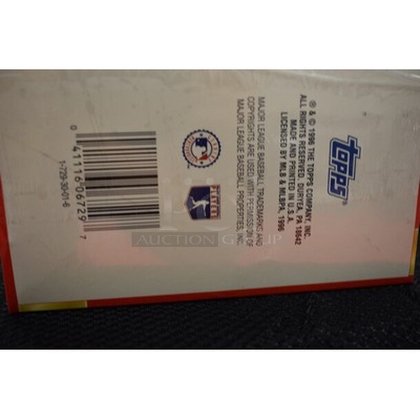 NEW IN BOX! Topps 1996 Baseball Trading Cards - Image 6 of 6