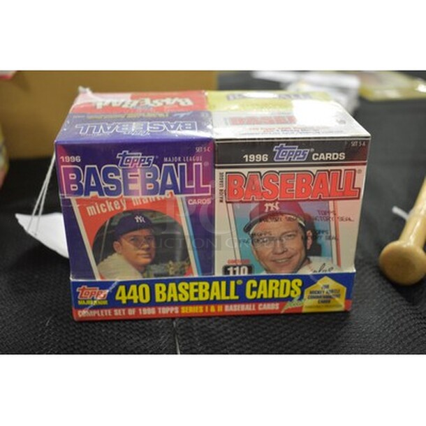 NEW IN BOX! Topps 1996 Baseball Trading Cards - Image 4 of 7