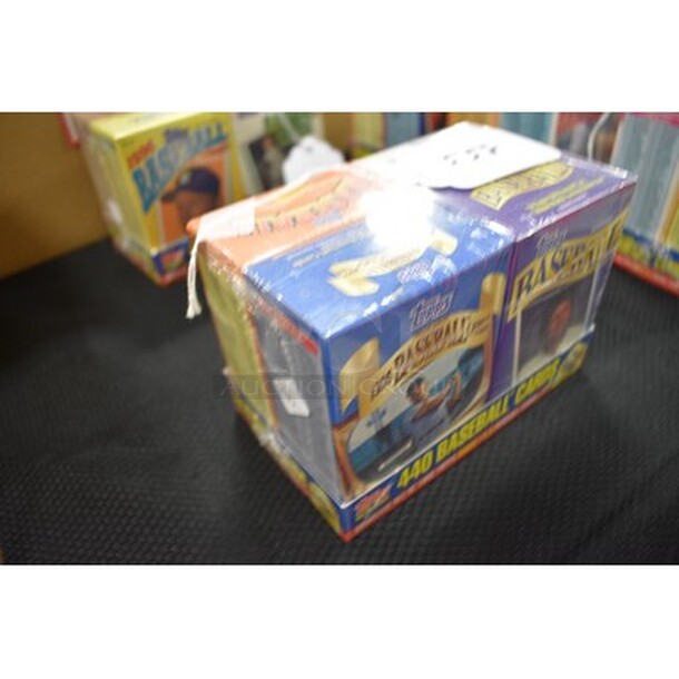 NEW IN BOX! Topps 1996 Baseball Trading Cards - Image 3 of 7