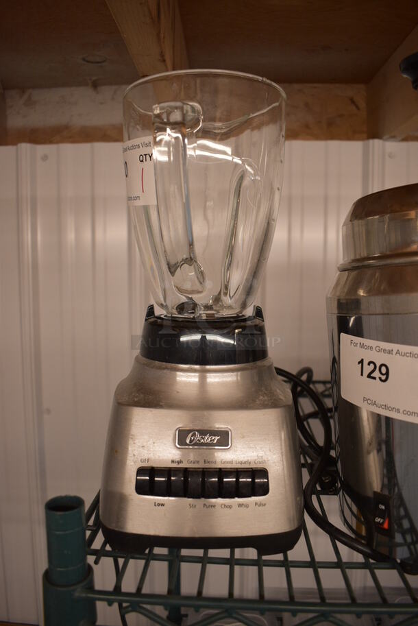Oster Chrome Finish Countertop Blender w/ Glass Pitcher. No Lid. 7x7x13. Tested and Working!
