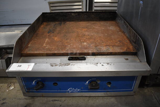 NICE! Globe Stainless Steel Commercial Countertop Gas Powered Flat Top Griddle. 24x29x13