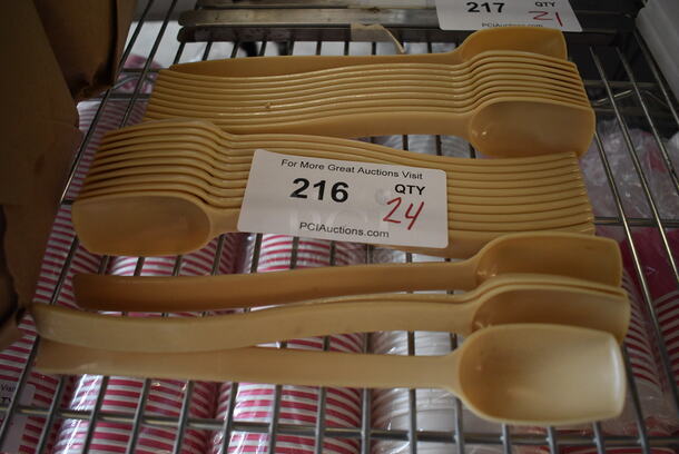 24 Tan Poly Spoons. 10