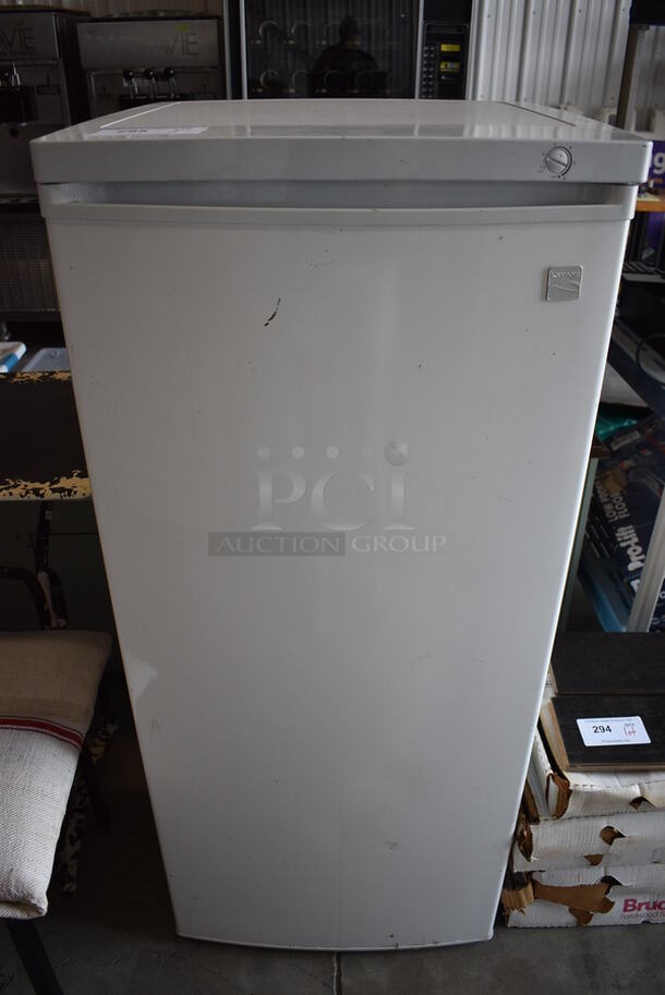 2004 Kenmore Model 255.29502010 Single Door Reach In Freezer. 115 Volts, 1 Phase. 21x23x50. Tested and Powers On But Does Not Get Cold