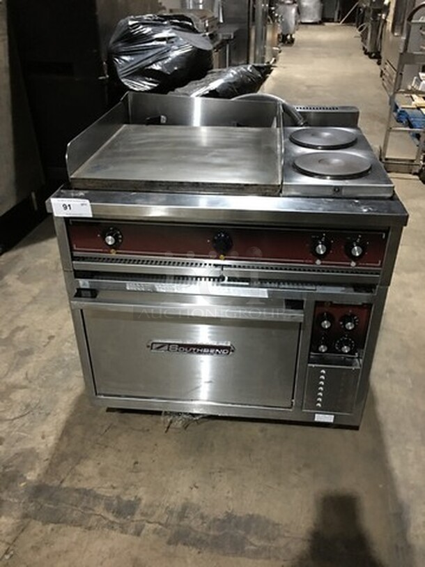 Southbend Commercial Electric Powered Flat Griddle! With 2 Right Side Hot Plates! With Full Size Oven Underneath! All Stainless Steel! On Casters!