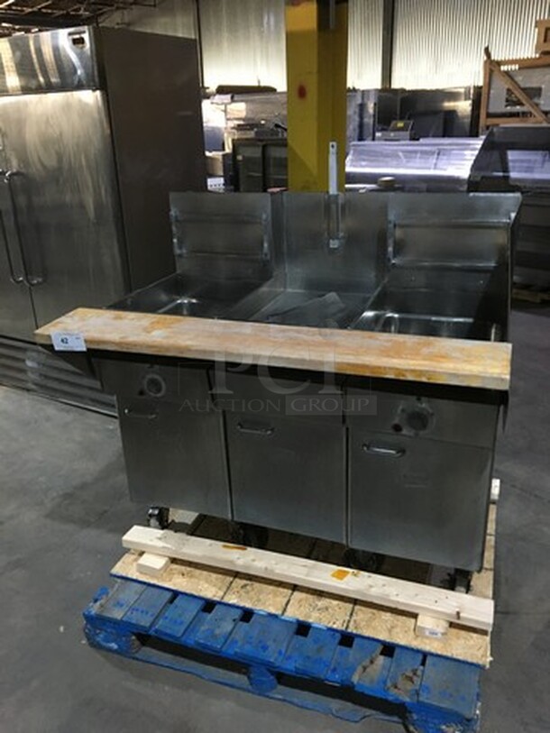 WOW! Keating Commercial Natural Gas Powered Dual Bay Instant Recovery Deep Fat Fryer! With Dump Station! With Backsplash! All Stainless Steel! Serial FG30150! On Casters!